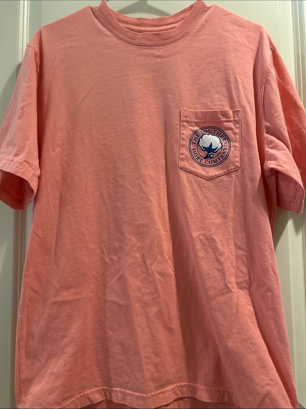 The Southern Shirt Company 2 sided graphic Short Sleeve Pocket Crew Tee size M